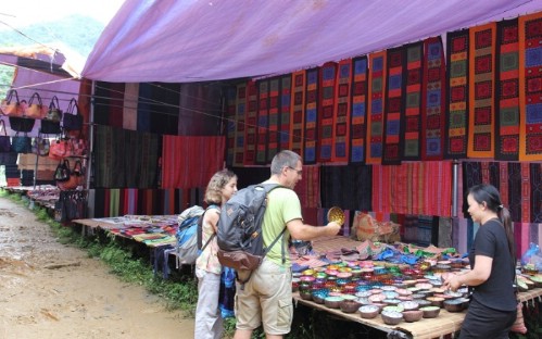 Can Cau and Bac Ha Markets 2 Days 3 Nights